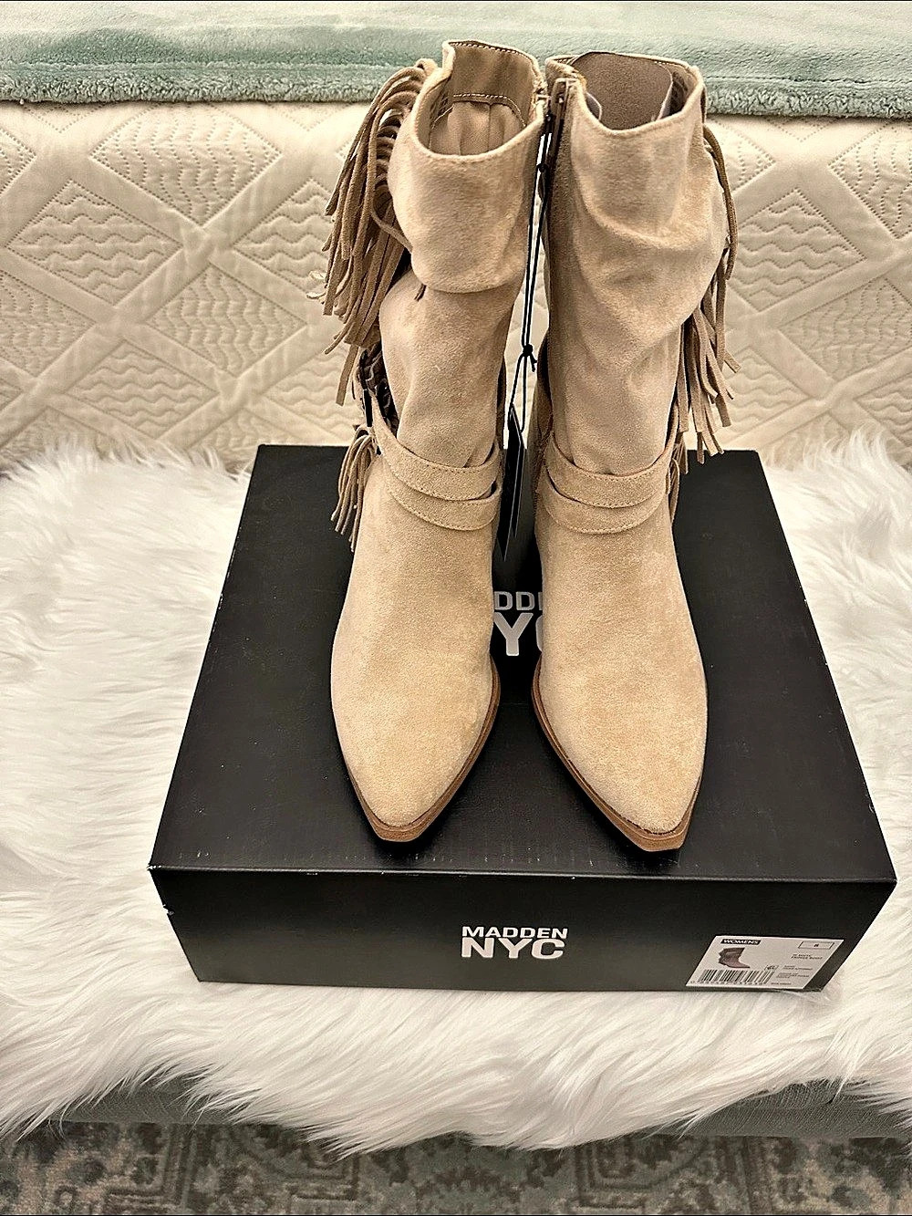 Madden NYC W Fringed Boot Heeled Boots in Sand faux suede US 8